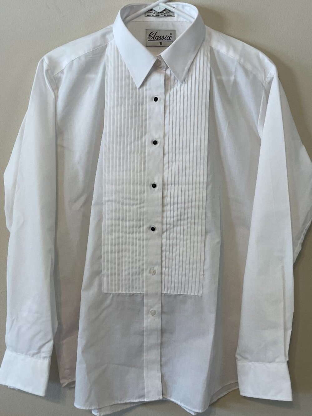 Men's formal white pleated sz 18 shirt by Classix w/removable black tux buttons